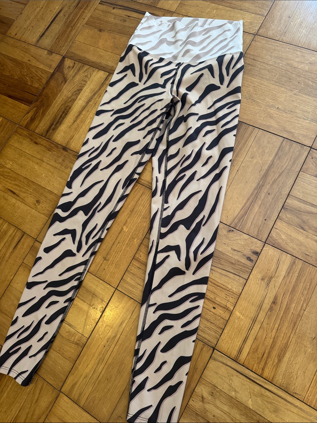 Beach Riot Black & Cream Zebra Print High-Waist Leggings